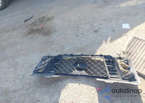 2010 Nissan Pathfinder Se z USA, uszkodzony, nr VIN 5N1AR1NN8AC624385